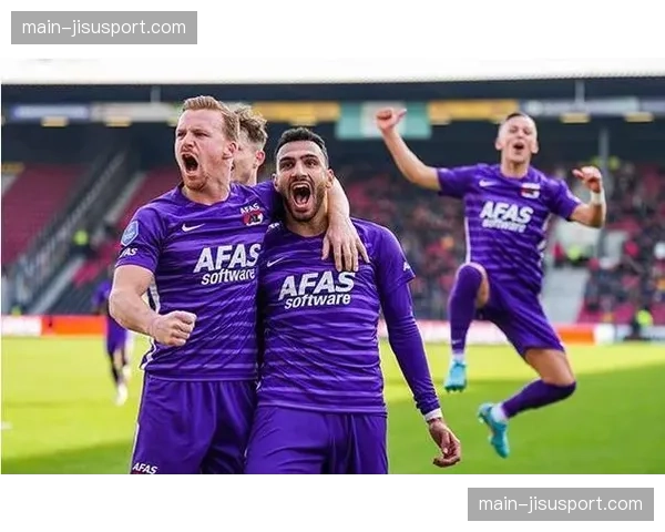 德乙俱乐部累计收入首次超过10亿欧元，达12.1亿欧元